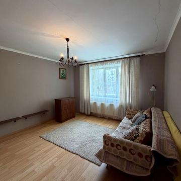 Ольги Кисілевської вул., 32