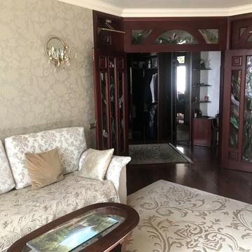 Валерія Лобановського просп., 126-Г