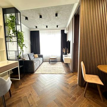 Василя Тютюнника вул. (Анрі Барбюса), 28-А