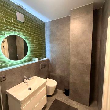 Кавказька вул., 32-Б