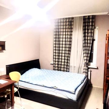 Михайла Максимовича вул. (Онуфрія Трутенка), 9-Б