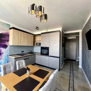 Новоберегова вул., 12-А