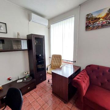 Князя Острозького вул., 70