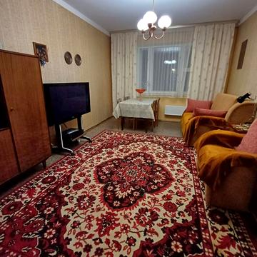 Тростянецька вул., 8-Б