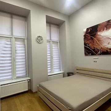 Миколая Коперника вул., 7