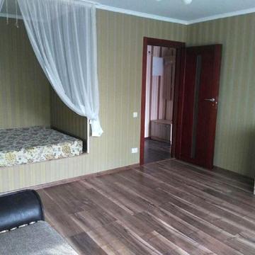 Академіка Корольова вул., 29