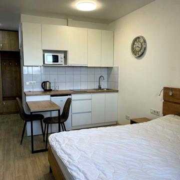 Берестейський просп. (Перемоги), 5-В