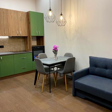 Братів Шеметів вул., 8