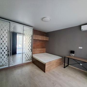 Практична вул., 3