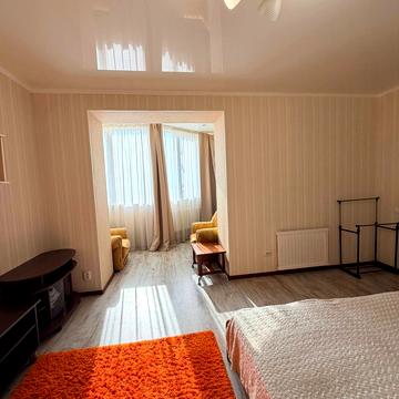 Панаса Мирного вул., 14/3б