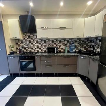 Джохара Дудаєва вул., 13