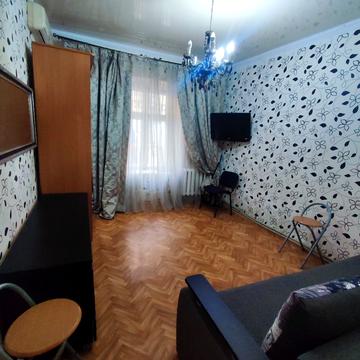 Дігтярна вул., 10