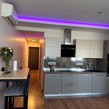 Героїв полку "Азов" вул. (Маршала Малиновського), 8