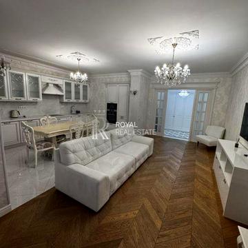 Андрія Верхогляда вул. (Михайла Драгомирова), 20