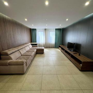 Клінічна вул., 23/25