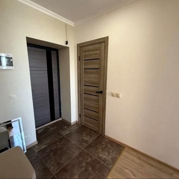 Льва Ландау просп. (50-річчя СРСР), 52-Б