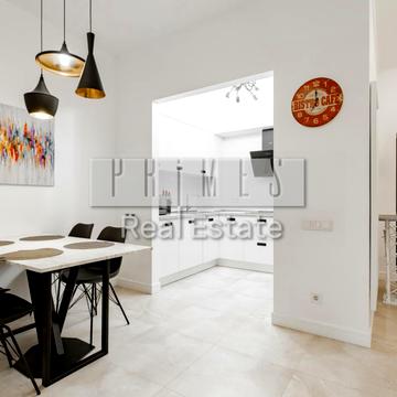 Андрія Верхогляда вул. (Михайла Драгомирова), 11