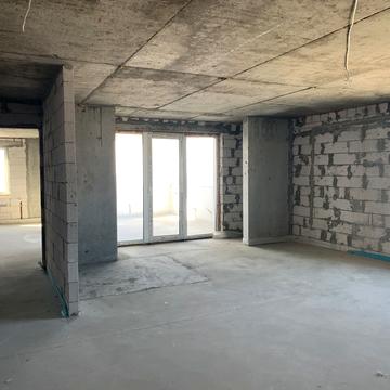 Степана Бандери просп., 36