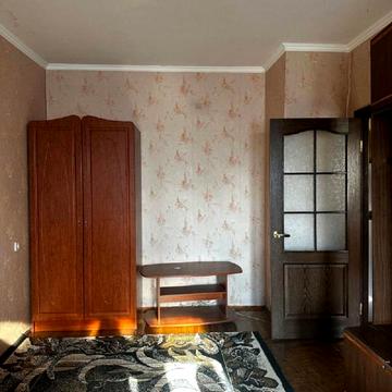 Князя Володимира Великого просп., 87