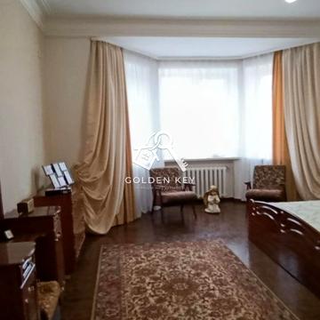 Віталія Власова вул., 17