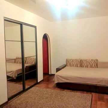 Ушинського вул., 11