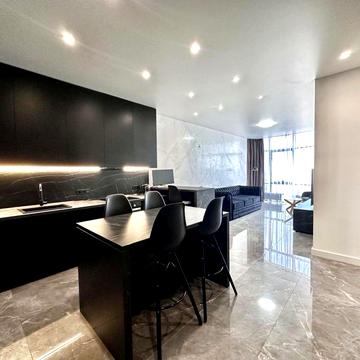 Олегівська вул., 1