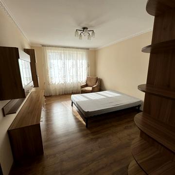 Івана Рубчака вул., 25