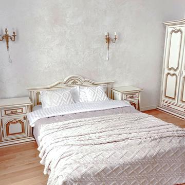 Аркадійське плато вул. (Гагаринське плато), 5б