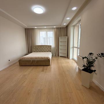 Джорджа Вашингтона вул. (Батальна), 6а