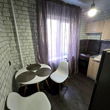 Академіка Шалімова вул. (Героїв Севастополя), 17-А