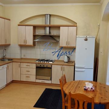 Євгена Чикаленка вул. (Пушкінська), 12