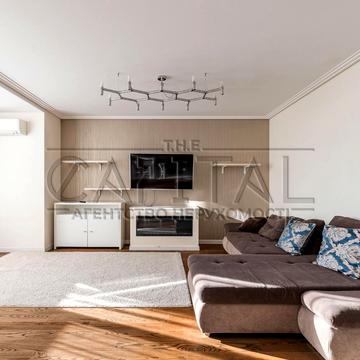 Ділова вул. (Димитрова), 2-Б