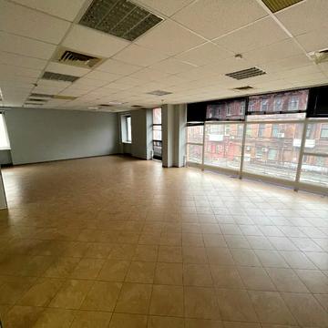 Князя Володимира Великого вул. (Плеханова), 1