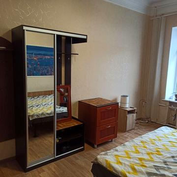 Прорізна вул., 16/2