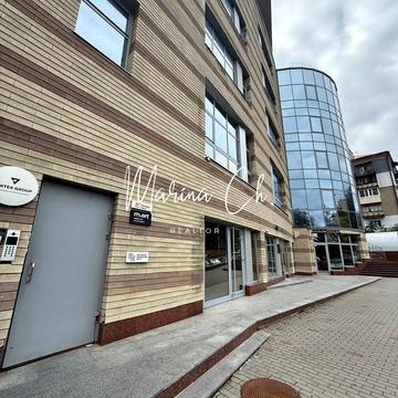 Дмитра Яворницького просп. (Карла Маркса), 5