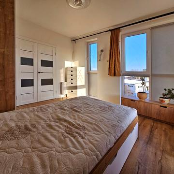 Пасічна вул., 49б