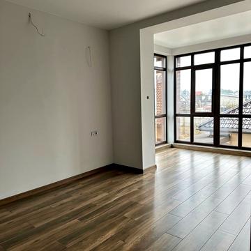 Лесі Українки вул., 18б