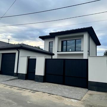 Камінського, 1Б