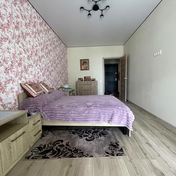 Володимира Великого вул., 5