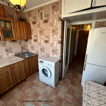 Жмеринська вул., 18