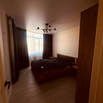 Київська вул., 9