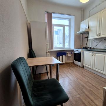 Івана Федорова вул., 6