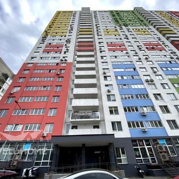 Василя Симоненка вул., 111