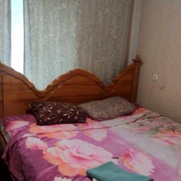 Степана Бандери вул. (Чапаєва), 2