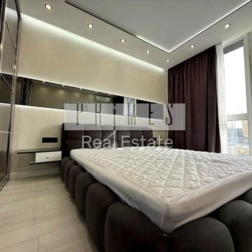 Предславинська вул., 42-А