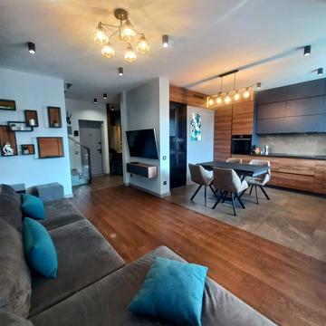 Тернопільська вул., 21є