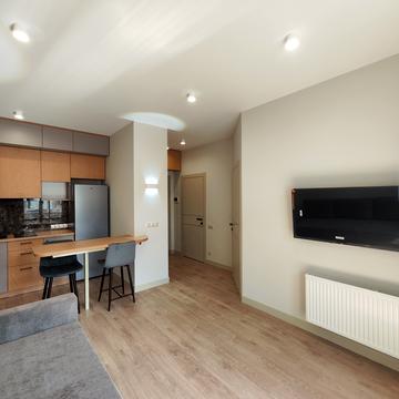 Вчительська вул., 16