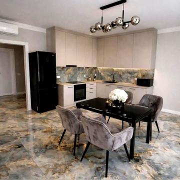 Причальна вул., 12