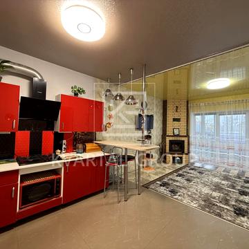 Богдана Хмельницкого вул., 1-Д