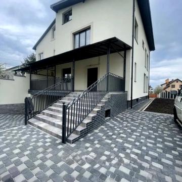 Львівська вул.